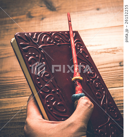 魔法の本 26152255