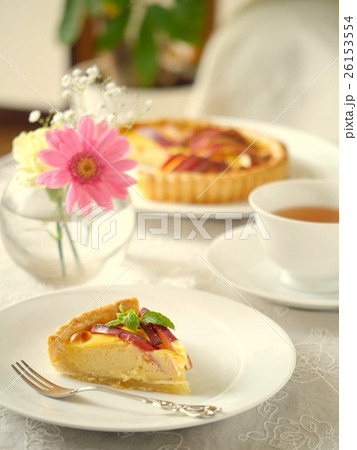 紅玉りんごのキッシュでティータイム　（カフェイメージ） 26153554