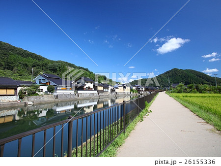 平福（ひらふく）の川端風景/因幡街道の伝統的な宿場町/佐用川 26155336