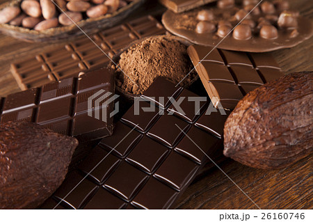 Chocolate bar, candy sweet, dessert food  26160746