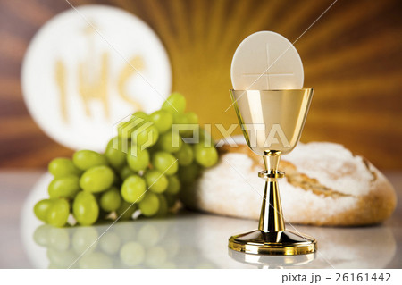 Eucharist symbol of bread and wine, chalice  26161442
