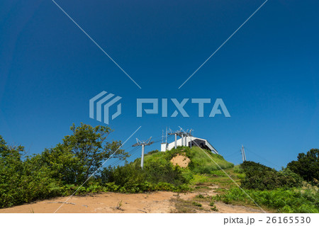 満点の青空 新潟県 魚沼市 須原スキー場 満点の青空 新潟県 魚沼市 須原スキー場 26165530