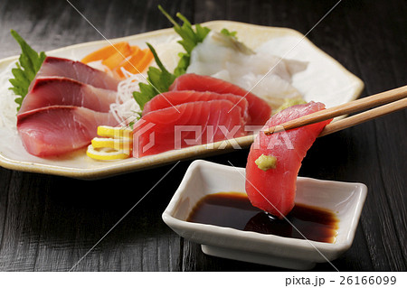 メバチマグロの刺身 メバチマグロの刺身 26166099