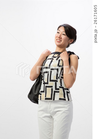 やる気の女性 26171605