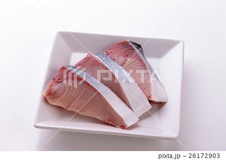 ぶりの切り身 ぶりの切り身 26172903