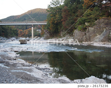 長瀞の岩畳(埼玉県長瀞町) 長瀞の岩畳(埼玉県長瀞町) 26173236