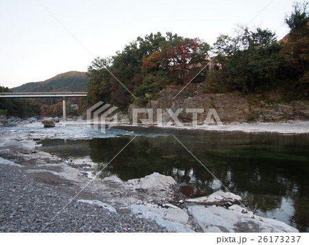 長瀞の岩畳（埼玉県長瀞町） 26173237