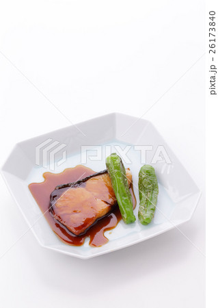 ぶりの照り焼き　和風イメージ 26173840