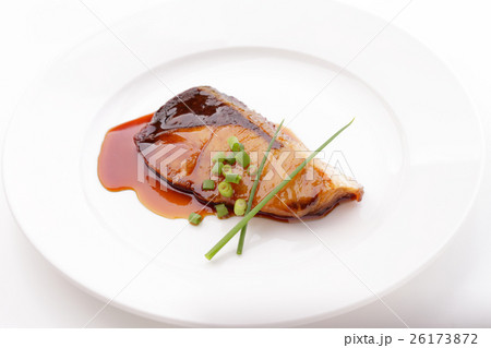 ぶりの照り焼き 洋風イメージ ぶりの照り焼き 洋風イメージ 26173872