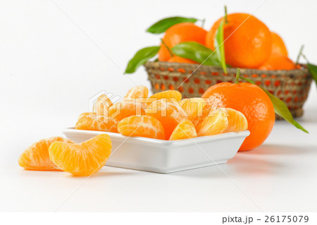 bowl of tangerine segments bowl of tangerine segments 26175079