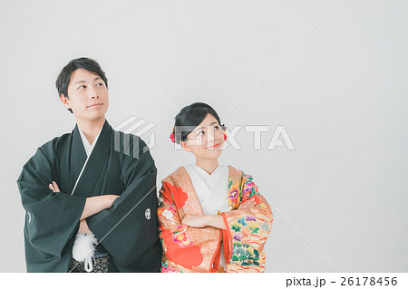 traditional Japanese wedding 26178456
