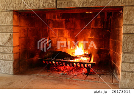 暖炉の火の写真素材