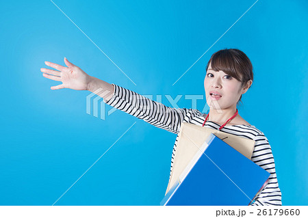 OLポートレート・ブルーバック 26179660