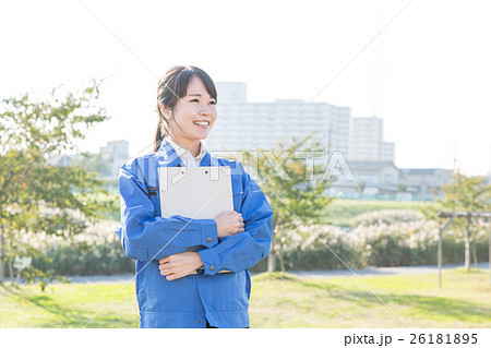 作業服 女性 ポートレート 26181895