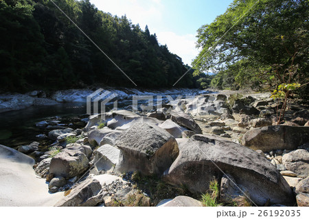 高知県　出井甌穴 26192035