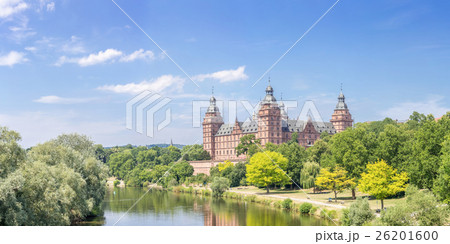 Johannisburg palace panorama 26201600