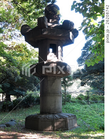 上野東照宮(上野公園)のお化け灯籠 上野東照宮(上野公園)のお化け灯籠 26208742