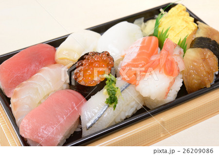 おいしい握り鮨盛り合わせ おいしい握り鮨盛り合わせ 26209086