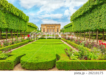 VERSAILLES, FRANCE - JULY 02, 2016 26210175
