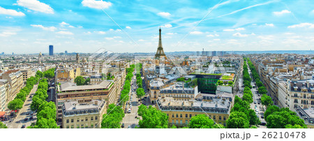 Beautiful panoramic view of Paris  26210478