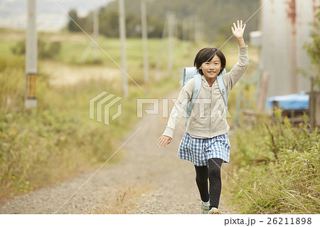 田舎暮らしの子供 26211898