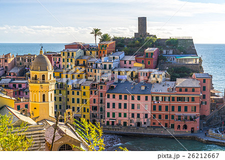 Vernazza, Cinque Terre Park, Liguria, Italy Vernazza, Cinque Terre Park, Liguria, Italy 26212667