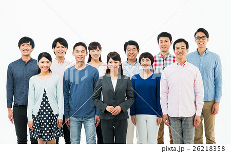 ビジネスウーマンと人々 ビジネスウーマンと人々 26218358