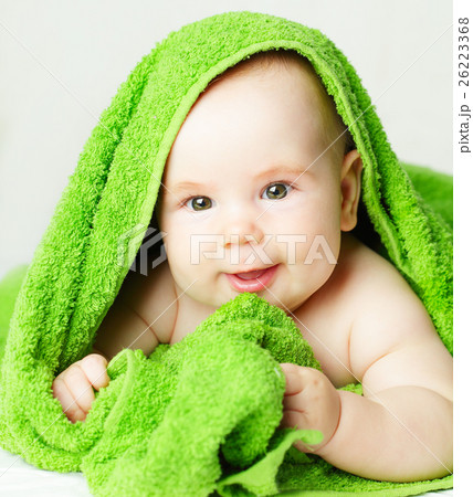 Beautiful baby, cute child face, healthy lifestyle Beautiful baby, cute child face, healthy lifestyle 26223368
