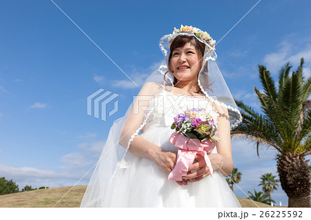 マタニティフォト　ウエディングドレス姿 26225592