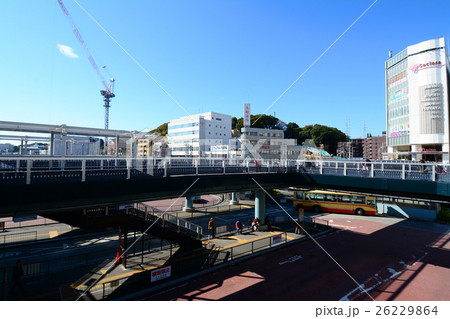 JR 戸塚駅西口バス乗り場　横浜市 26229864