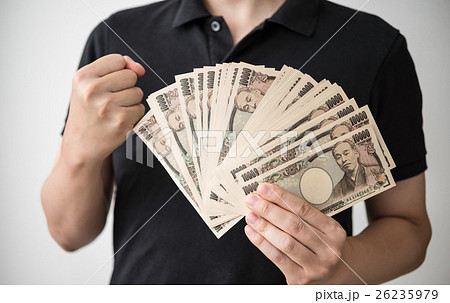 現金 現金 26235979