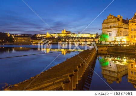View of the Prague castle and St. Vitus cathedral  26237061