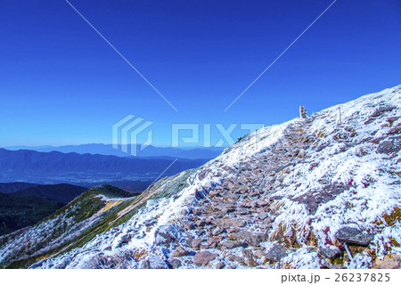 硫黄岳の稜線 26237825