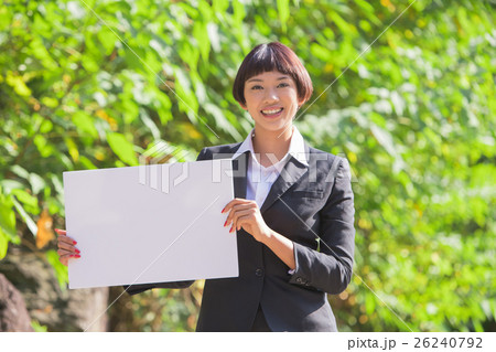 ビジネスウーマン・外国人・留学生・研修生 26240792