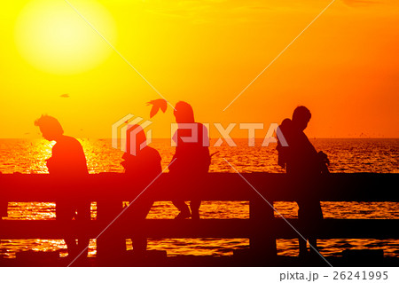 silhouette shadow group of teen friendship 26241995