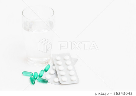 薬 薬 26243042