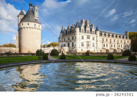 Chenonceau, medieval french castle facade 26243501