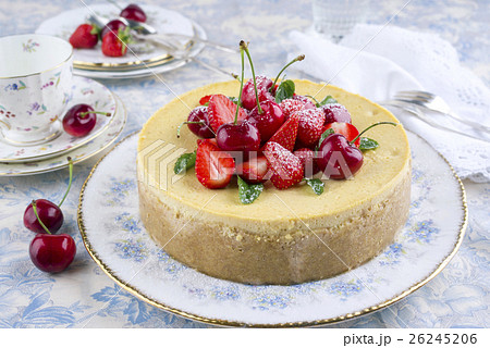 Cheesecake with Fresh Fruits 26245206