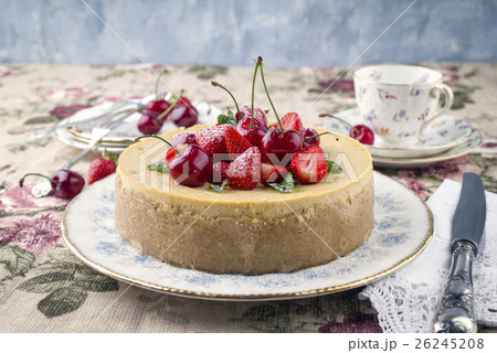 Cheesecake with Fresh Fruits 26245208