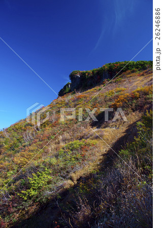 紅葉の三方岩岳 26246886
