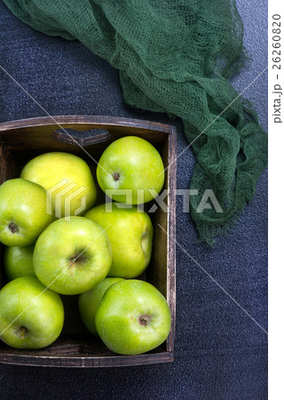 crop of apples crop of apples 26260820
