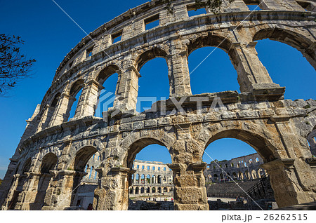 Ancient Roman amphitheater in Pula, Croatia 26262515