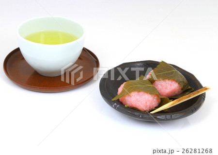 桜餅と日本茶 26281268