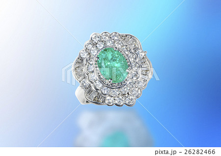 エメラルドリング 26282466