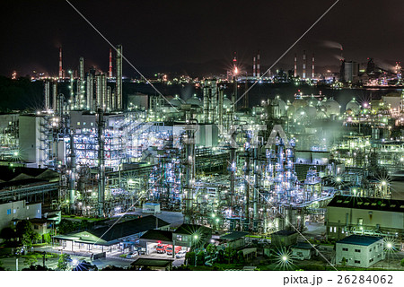 倉敷 水島コンビナート 工場夜景の写真素材