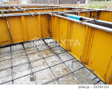 基礎工事は一体打ち工法が普及してきました 26284102