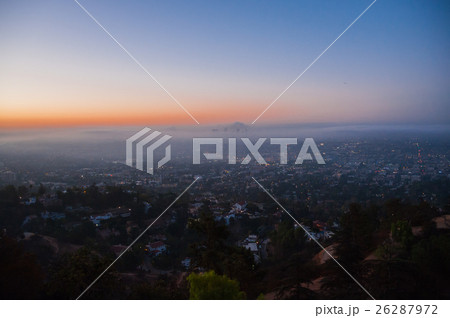 Daybreak Los Angeles, 夜明けを迎えるロスアンジェルス Daybreak Los Angeles, 夜明けを迎えるロスアンジェルス 26287972