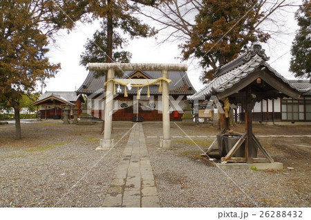 信州 松本の神社 松本神社 境内横 松本城の北 松本城主戸田一族を祀った神社 信州 松本の神社 松本神社 境内横 松本城の北 松本城主戸田一族を祀った神社 26288432