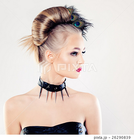 Beautiful Woman with Creative Hairstyle 26290839