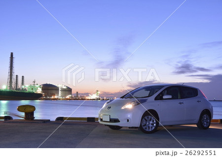 夜明けの電気自動車 夜明けの電気自動車 26292551